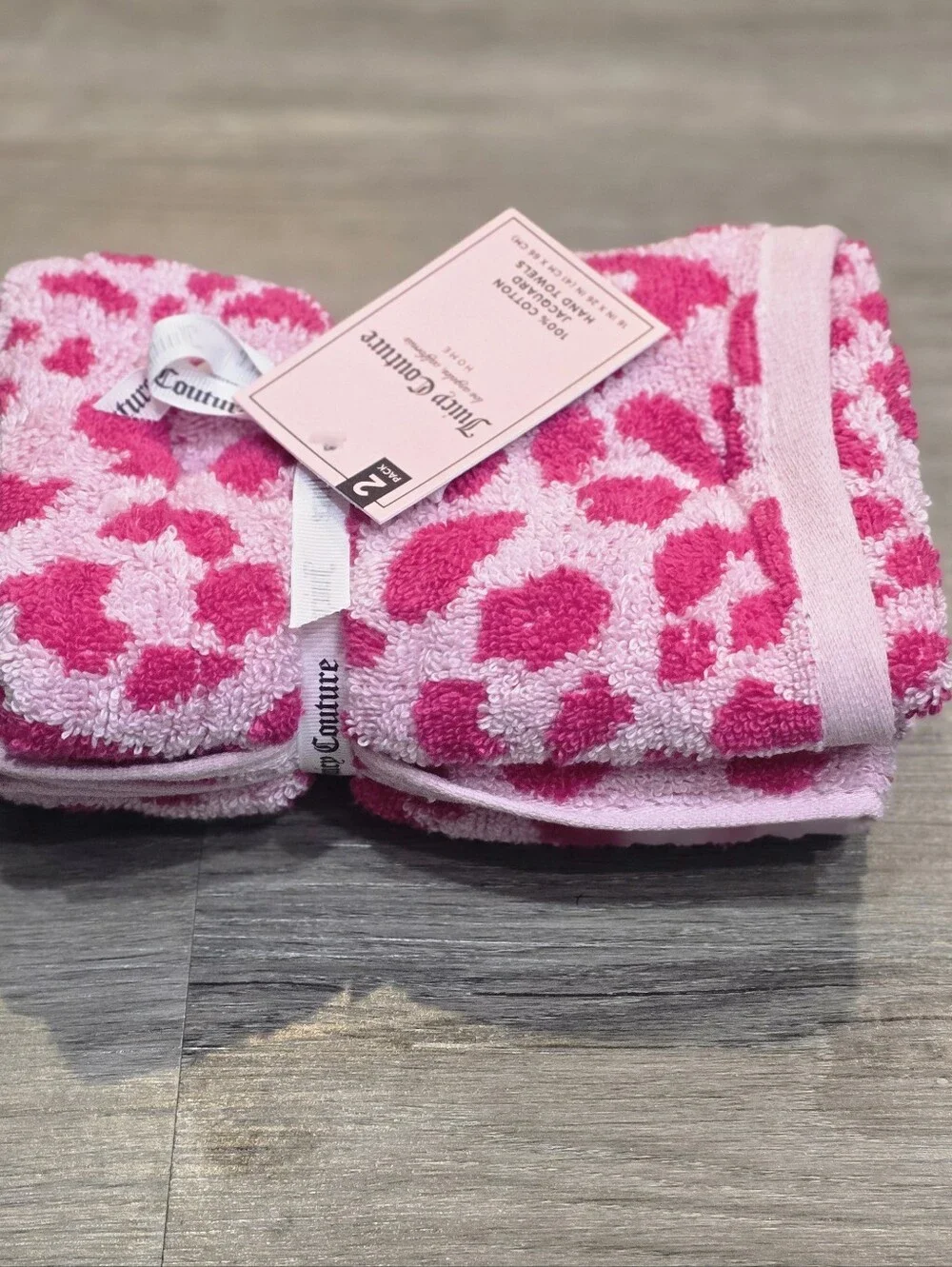 Juicy Couture Home Pink Leopard Print 100% Cotton Jacquard Hand Towel Set